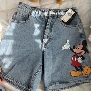 NWT Mickey and Pluto Bermuda denim shorts